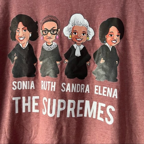 🪴 The Supremes Female Supreme Court Justice Graphic Tee Medium - Picture 4 of 5